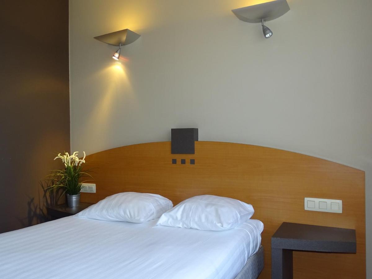 Sleep & Go Brussels Expo Hotel Wemmel ภายนอก รูปภาพ